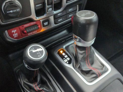 Used 2020 Jeep Wrangler Unlimited Rubicon image 32