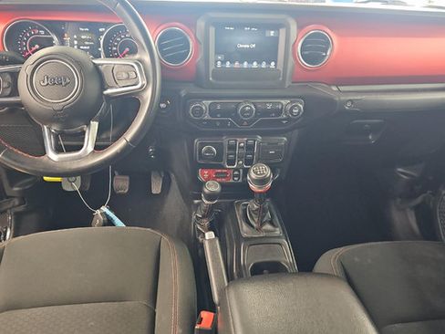 Used 2021 Jeep Gladiator Rubicon AWD/4WD image 7