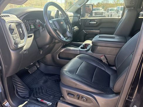 Used 2020 Chevrolet Silverado 3500 LTZ w/ LTZ Plus Package image 10