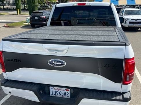 Used 2016 Ford F150 Lariat w/ Equipment Group 502A Luxury AWD/4WD image 15