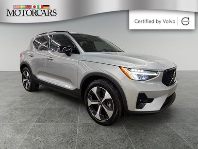 Certified 2023 Volvo XC40 B5 Plus w/ Climate Package