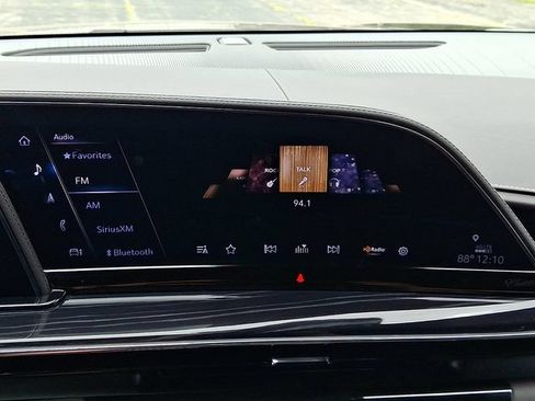 Certified 2024 Cadillac Escalade V AWD/4WD image 20