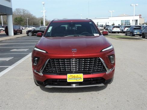 New 2026 Buick Enclave Avenir image 2