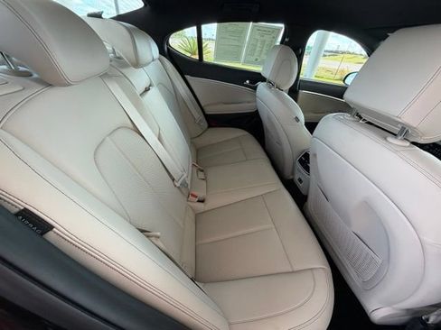 Used 2026 Genesis G70 2.5T RWD image 31