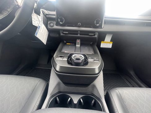 New 2026 Subaru Solterra image 15