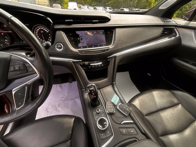 Used 2022 Cadillac XT5 Premium Luxury w/ Technology Package AWD/4WD image 13