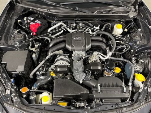 Certified 2023 Toyota GR86 Premium w/ ALL Weather Mat Package (TMS) RWD image 9