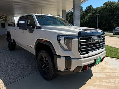New 2026 GMC Sierra 2500 AT4 w/ LPO, Black Badging Package