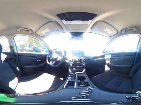 Used 2025 Nissan Sentra SV FWD image 37
