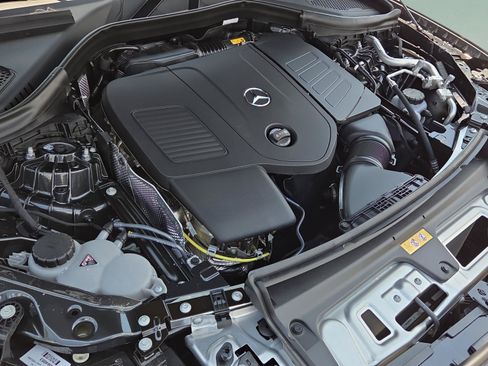 New 2026 Mercedes-Benz GLC 300 image 19