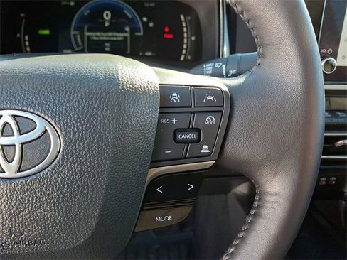 Certified 2025 Toyota Camry LE image 22