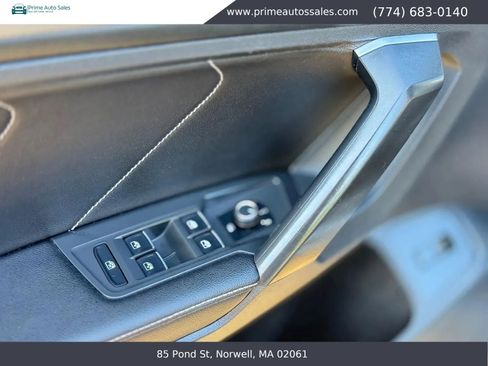 Used 2022 Volkswagen Tiguan SE R-Line AWD/4WD image 32