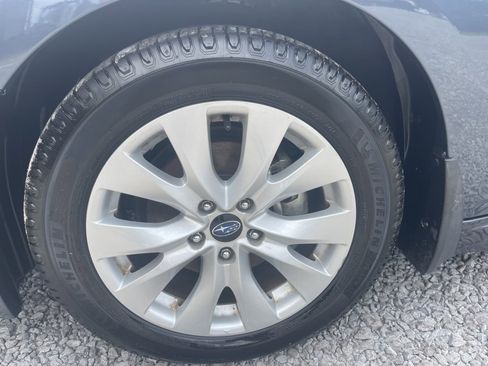 Used 2016 Subaru Legacy 2.5i Premium AWD/4WD image 21