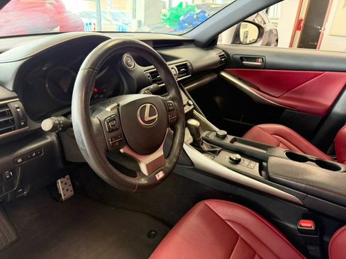 Used 2018 Lexus IS 300 F Sport w/ F Sport Package RWD image 27