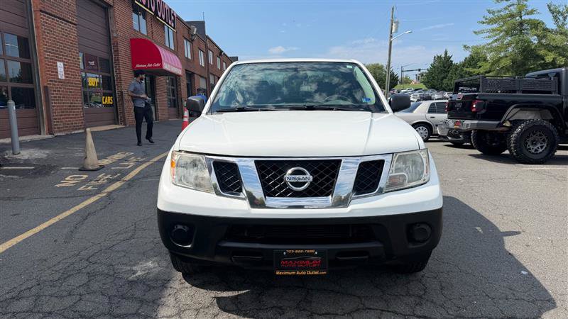 Used 2019 Nissan Frontier S RWD image 2