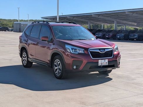 Used 2019 Subaru Forester Premium w/ Popular Package #1 AWD/4WD image 7