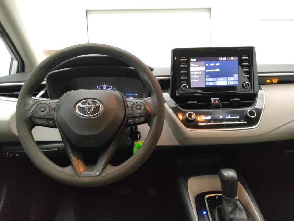 Used 2020 Toyota Corolla L FWD image 22