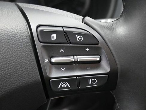 Used 2022 Hyundai Kona SEL w/ Convenience Package image 24