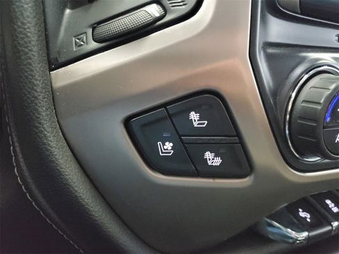 Used 2018 GMC Sierra 3500 Denali w/ Duramax Plus Package image 20