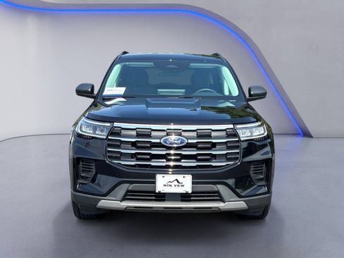 Certified 2026 Ford Explorer Active RWD image 9