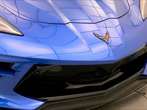 Used 2021 Chevrolet Corvette Stingray Preferred Cpe w/ Engine Appearance Package RWD image 26