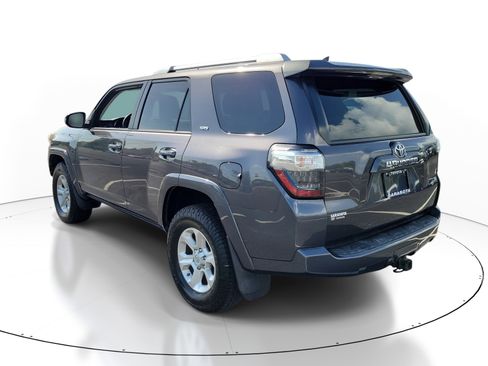 Used 2014 Toyota 4Runner SR5 AWD/4WD image 4