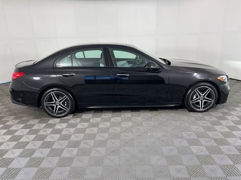 Used 2025 Mercedes-Benz C 300 4MATIC Sedan image 4