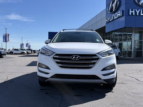 Used 2017 Hyundai Tucson Limited image 2