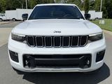 Used 2023 Jeep Grand Cherokee Overland image 4