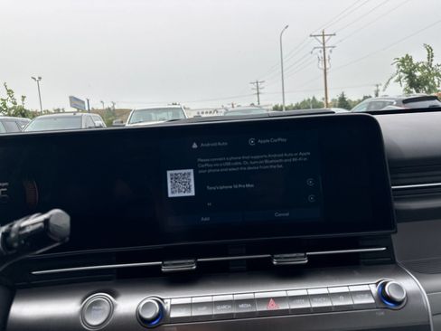 Used 2025 Hyundai Kona SEL AWD/4WD image 50