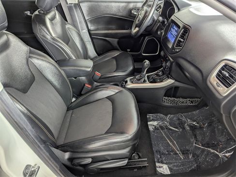 Certified 2018 Jeep Compass Latitude w/ Popular Equipment Group image 31