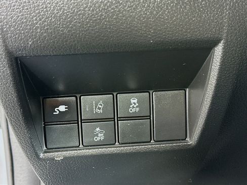 Used 2019 Honda Clarity Plug-In Hybrid image 16