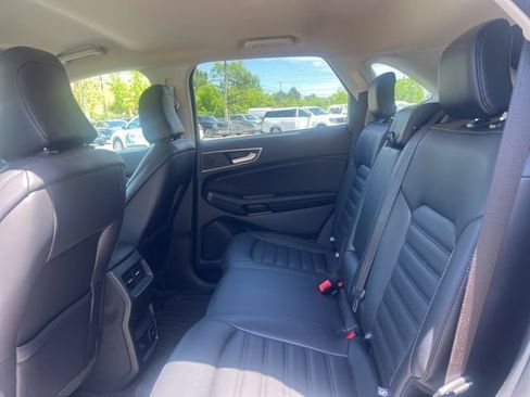 Used 2024 Ford Edge SEL w/ Convenience Package AWD/4WD image 18