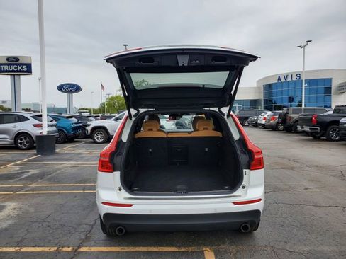 Used 2020 Volvo XC60 T5 Momentum AWD/4WD image 28