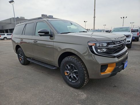 New 2026 Ford Expedition Tremor image 1