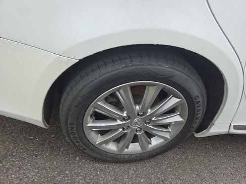 Used 2012 Lexus ES 350 w/ Touring Special Edition FWD image 3