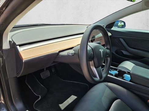 Used 2020 Tesla Model 3 Long Range AWD/4WD image 10