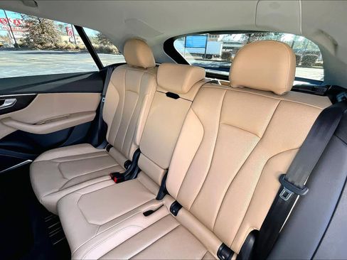 Used 2019 Audi Q8 Premium Plus image 20