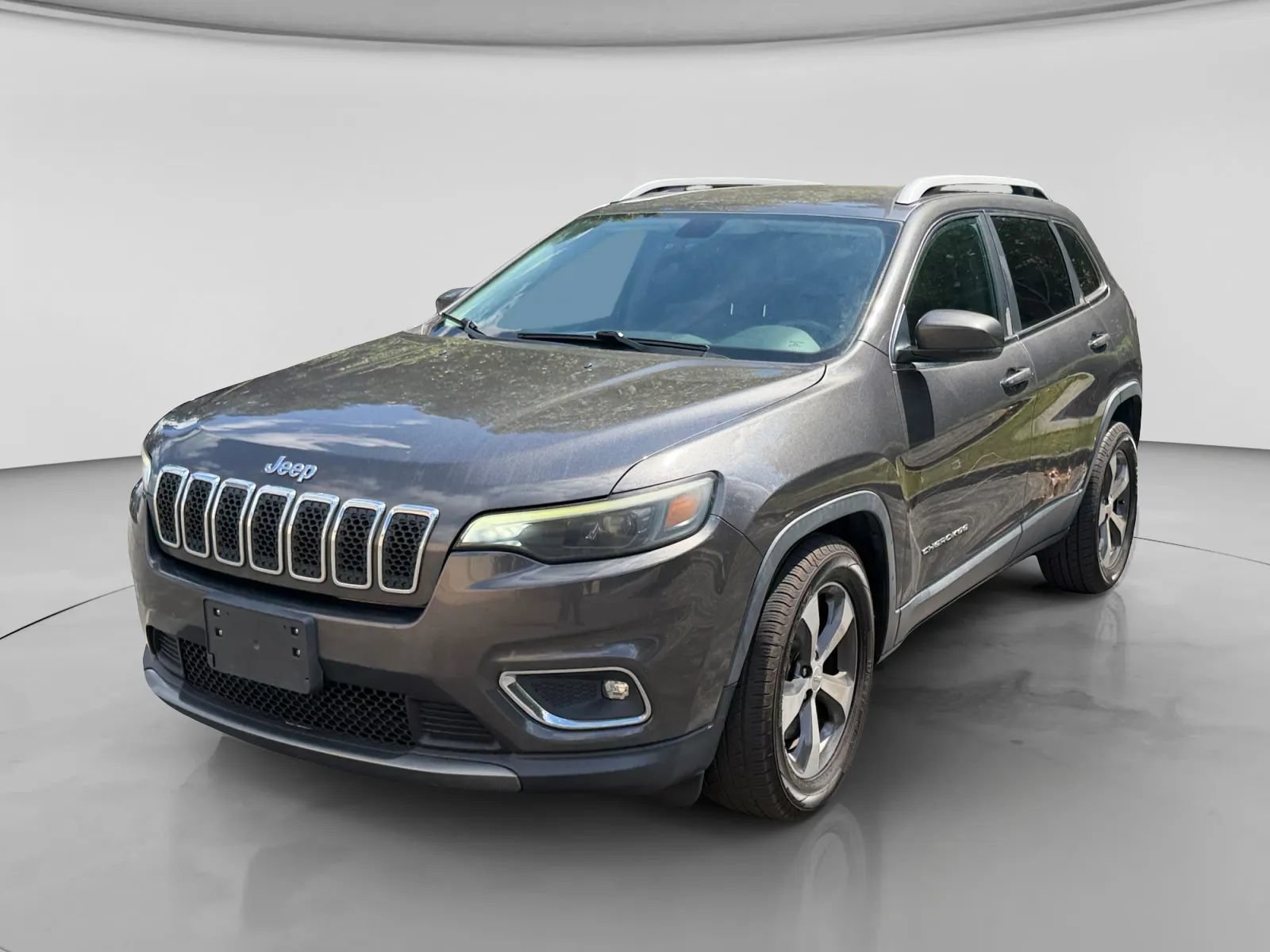 Used 2019 Jeep Cherokee Limited FWD image 1