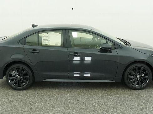 New 2026 Toyota Corolla SE FWD image 11