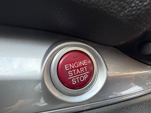 Used 2015 Honda CR-V EX image 30
