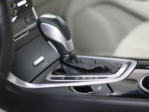 Used 2015 Ford Edge Titanium w/ Equipment Group 302A AWD/4WD image 32