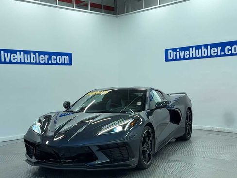 Used 2021 Chevrolet Corvette Stingray Preferred Cpe w/ Z51 Performance Package RWD image 4