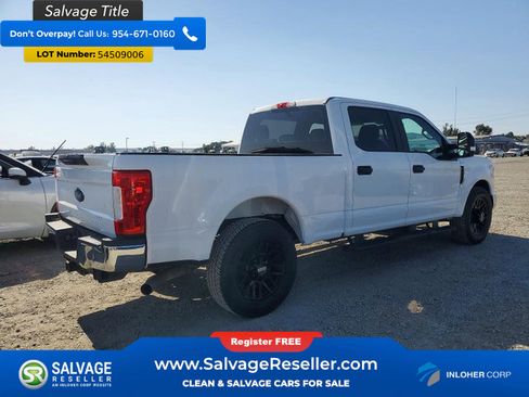 Used 2018 Ford F250 XL w/ Power Equipment Group RWD image 4