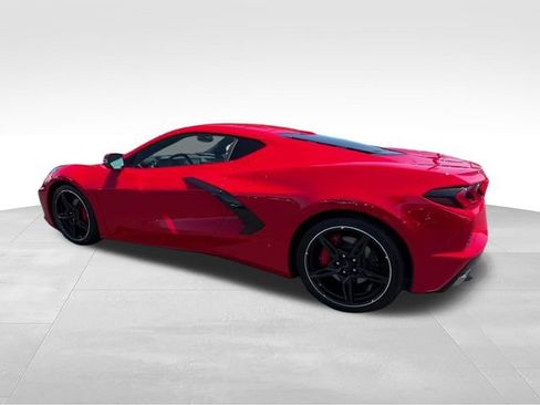 Certified 2020 Chevrolet Corvette Stingray Preferred Cpe w/ 2LT Preferred Equipment Group RWD image 4