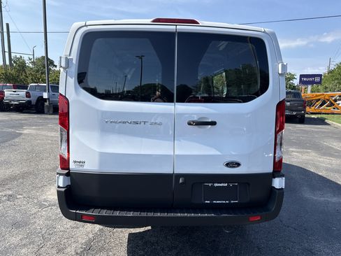 Used 2025 Ford Transit 250 Low Roof w/ Exterior Upgrade Package RWD image 8