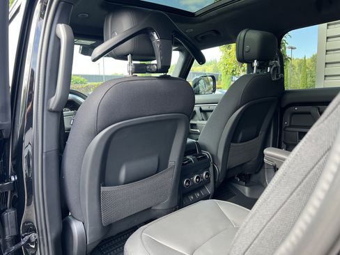 New 2025 Land Rover Defender 130 V8 image 16