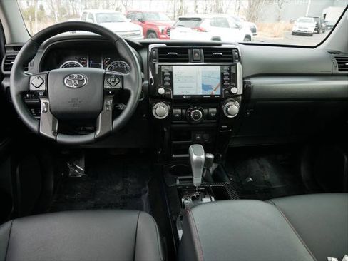 Certified 2024 Toyota 4Runner TRD Off-Road Premium w/ Moonroof Package AWD/4WD image 14