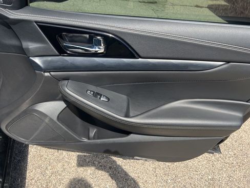 Certified 2023 Nissan Maxima Platinum w/ Sport Mat Group image 22