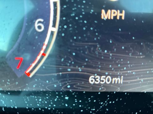 New 2025 Jeep Grand Cherokee Limited image 16